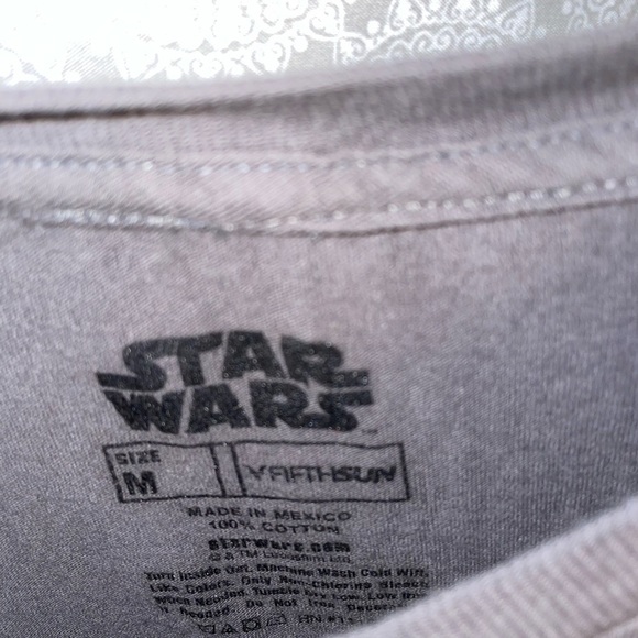 Medium Star Wars T-shirt - Picture 4 of 4